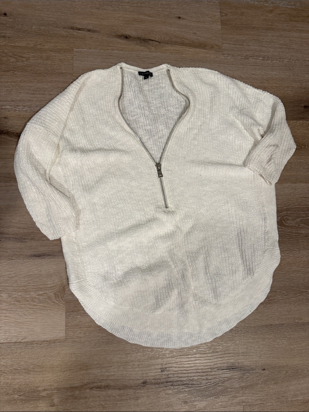 Express Cream Half-Zip V-Neck Sweater